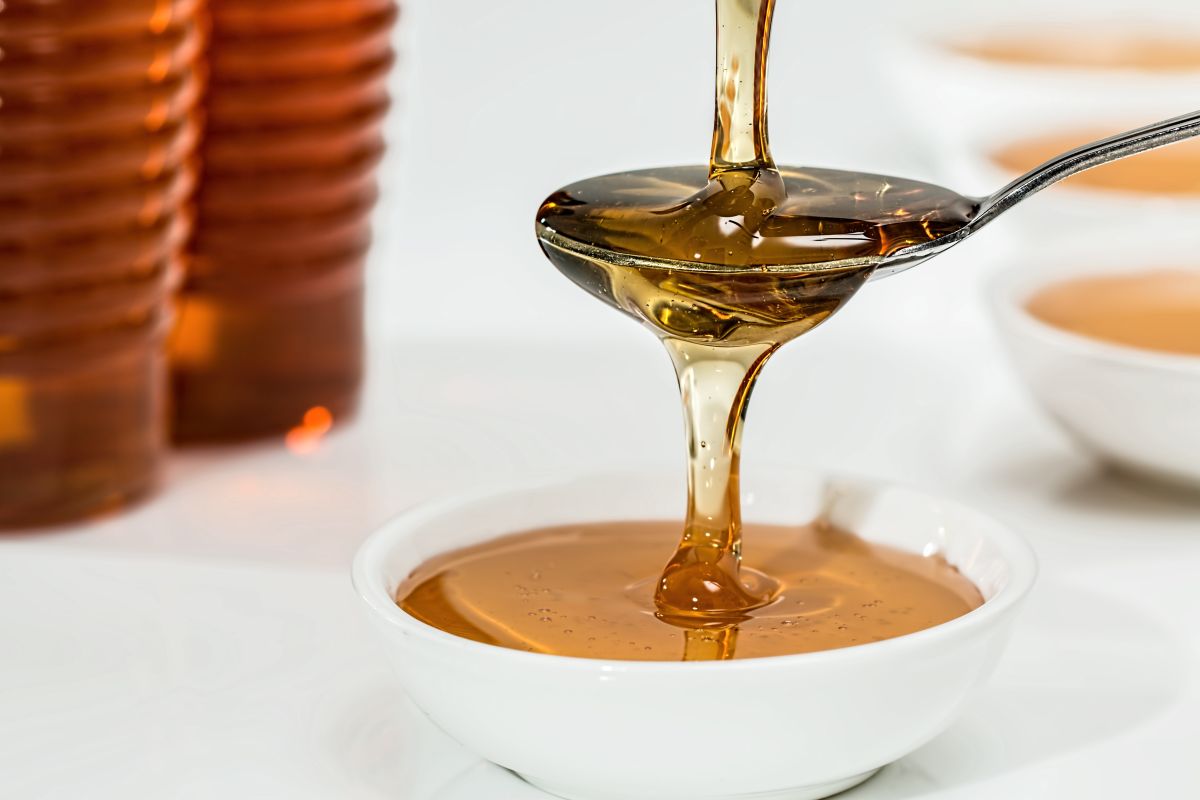О полезности мёда: ценный природный продукт